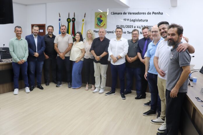 Criada pela lei municipal nº 3.484/2024, esta ferramenta institucional oferecerá para a comunidade, vereadores e servidores públicos cursos de formação, palestras, programas e atividades públicas com o intuito de incentivar a participação popular e a qualificação de agentes políticos e a própria equipe técnica da Câmara de Penha no desempenho de suas funções.